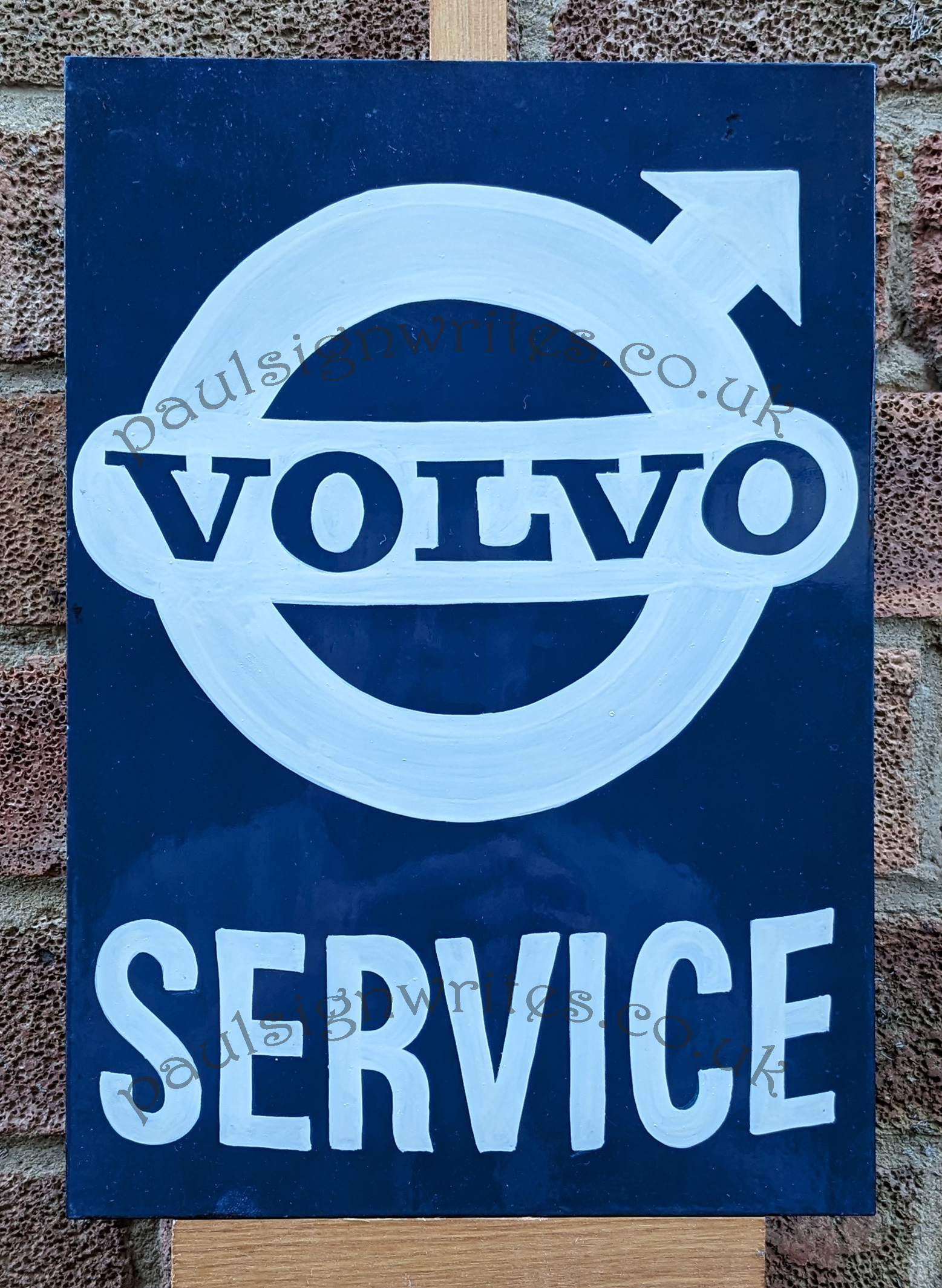 Volvo Service sign art